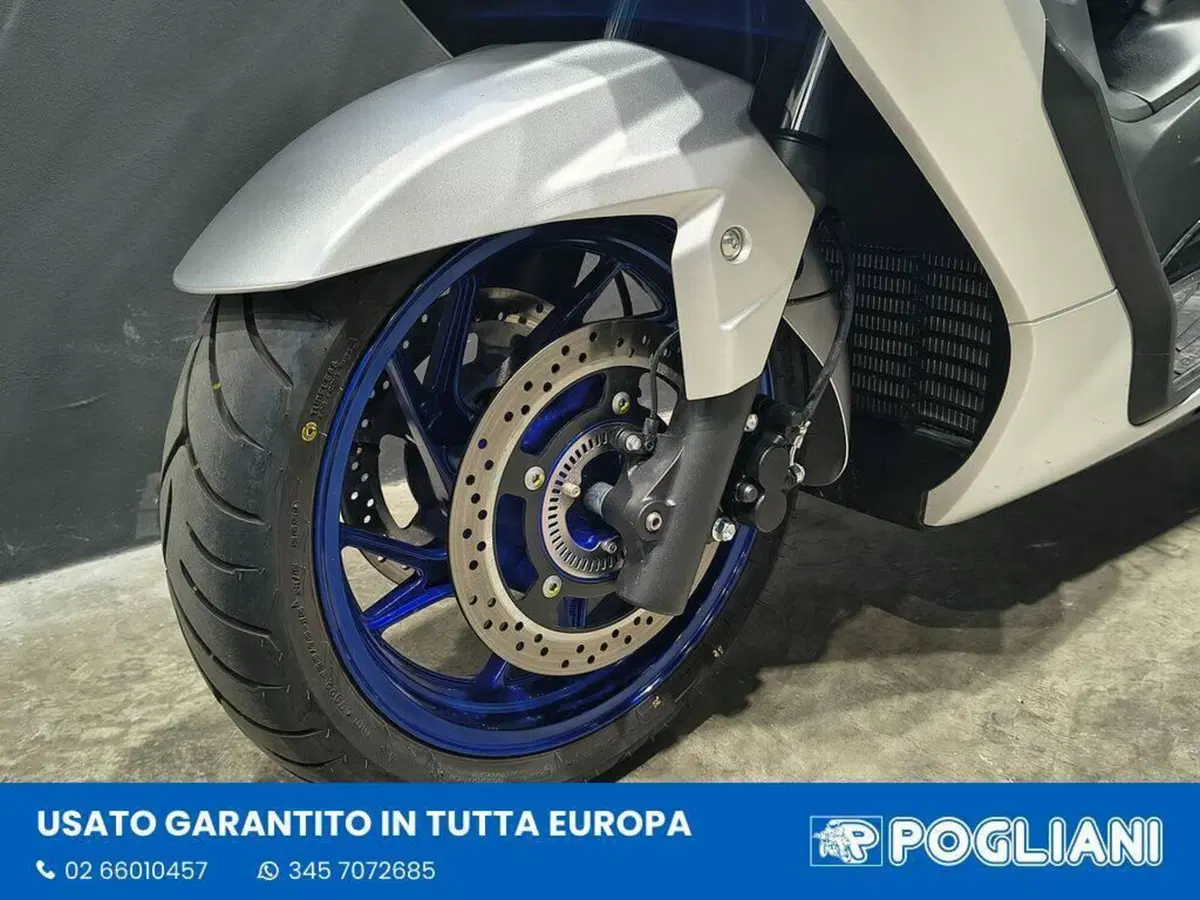 Suzuki Burgman 400 (2025 - 26) (9)