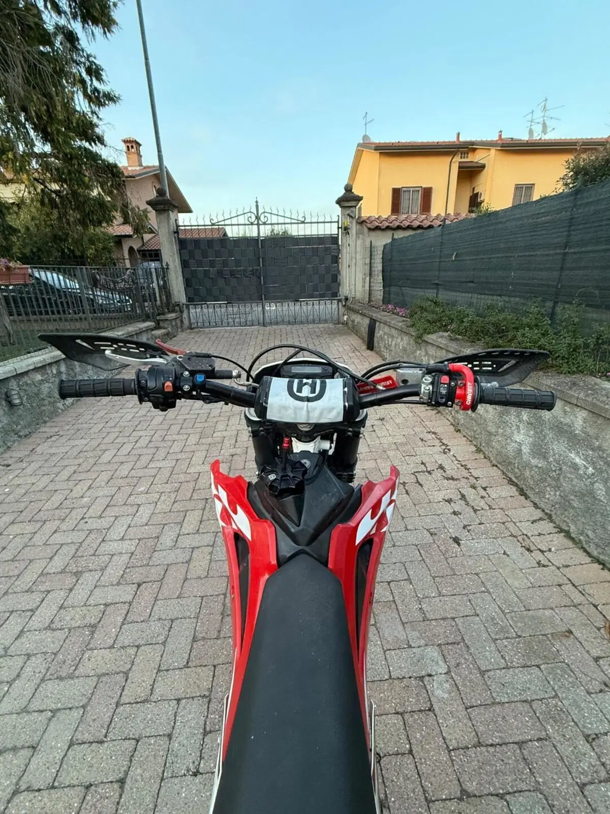Husqvarna TE 250 (2011) (5)