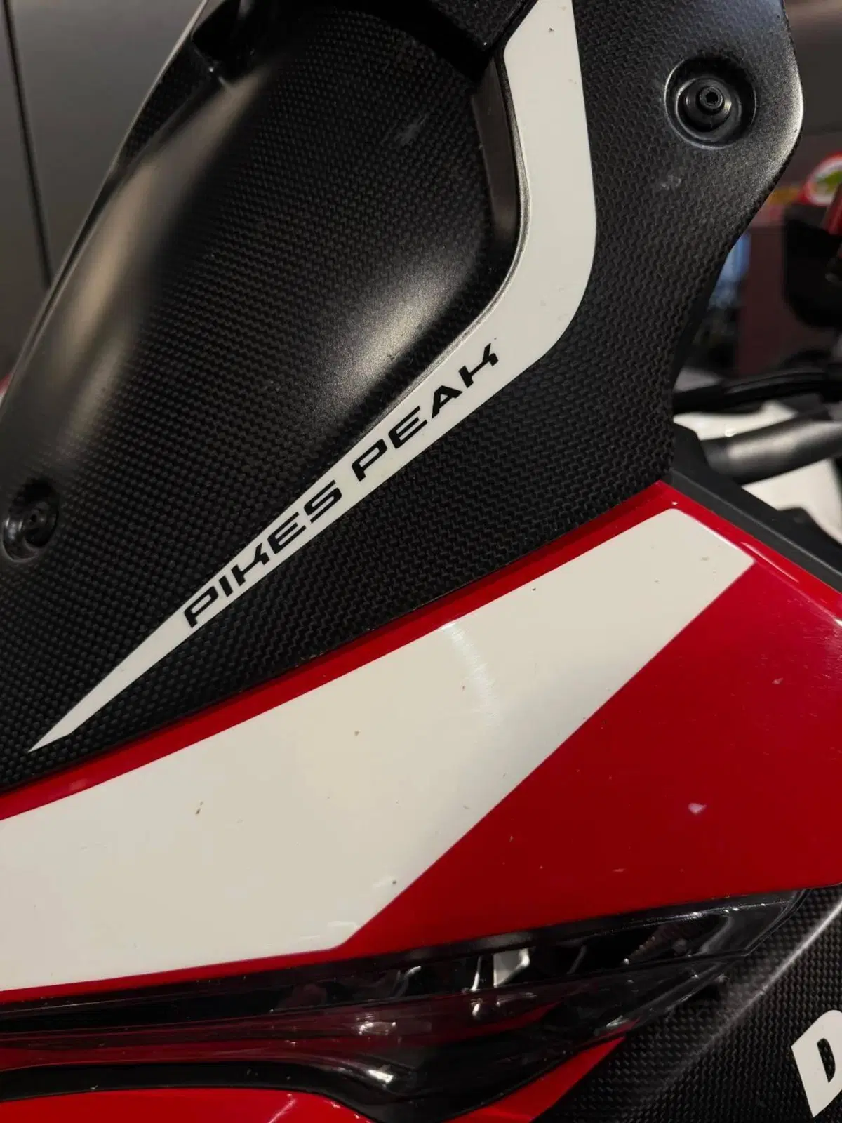 Ducati Multistrada 1260 Pikes Peak (2018 - 20) (8)