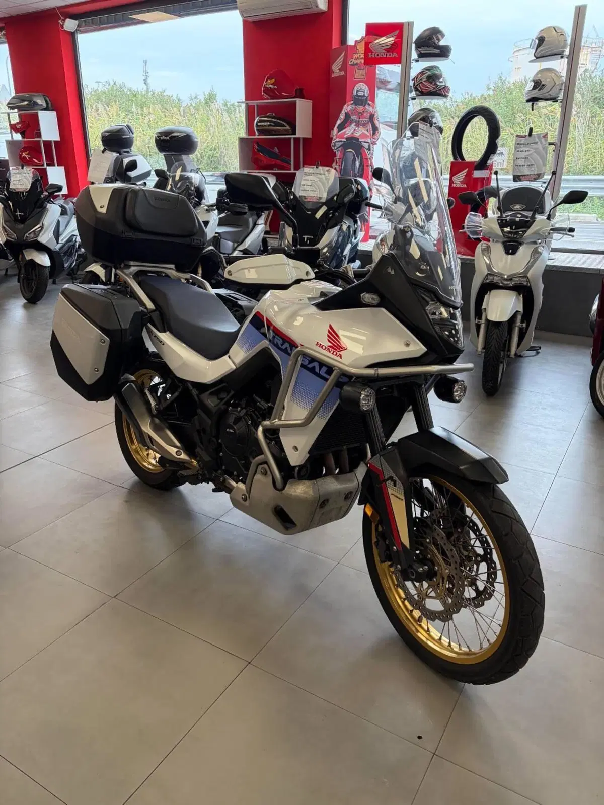 Honda Transalp XL750 (2023 - 24) (4)