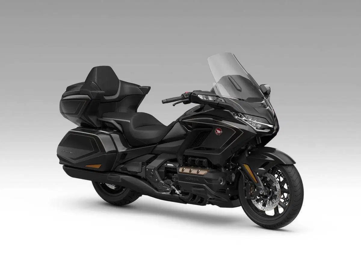 Quattro nuovi colori per la Gold Wing 2027 (7)