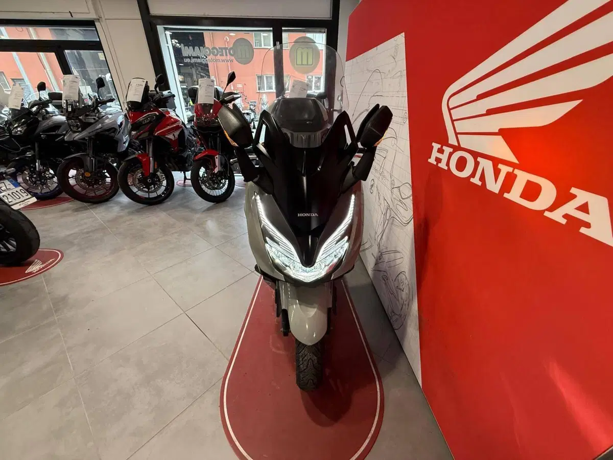 Honda Forza 350 (2022 - 24) (6)