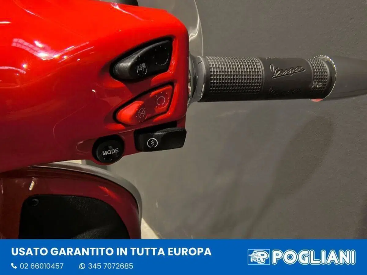 Vespa GTS 300 Super (2023 - 24) (14)