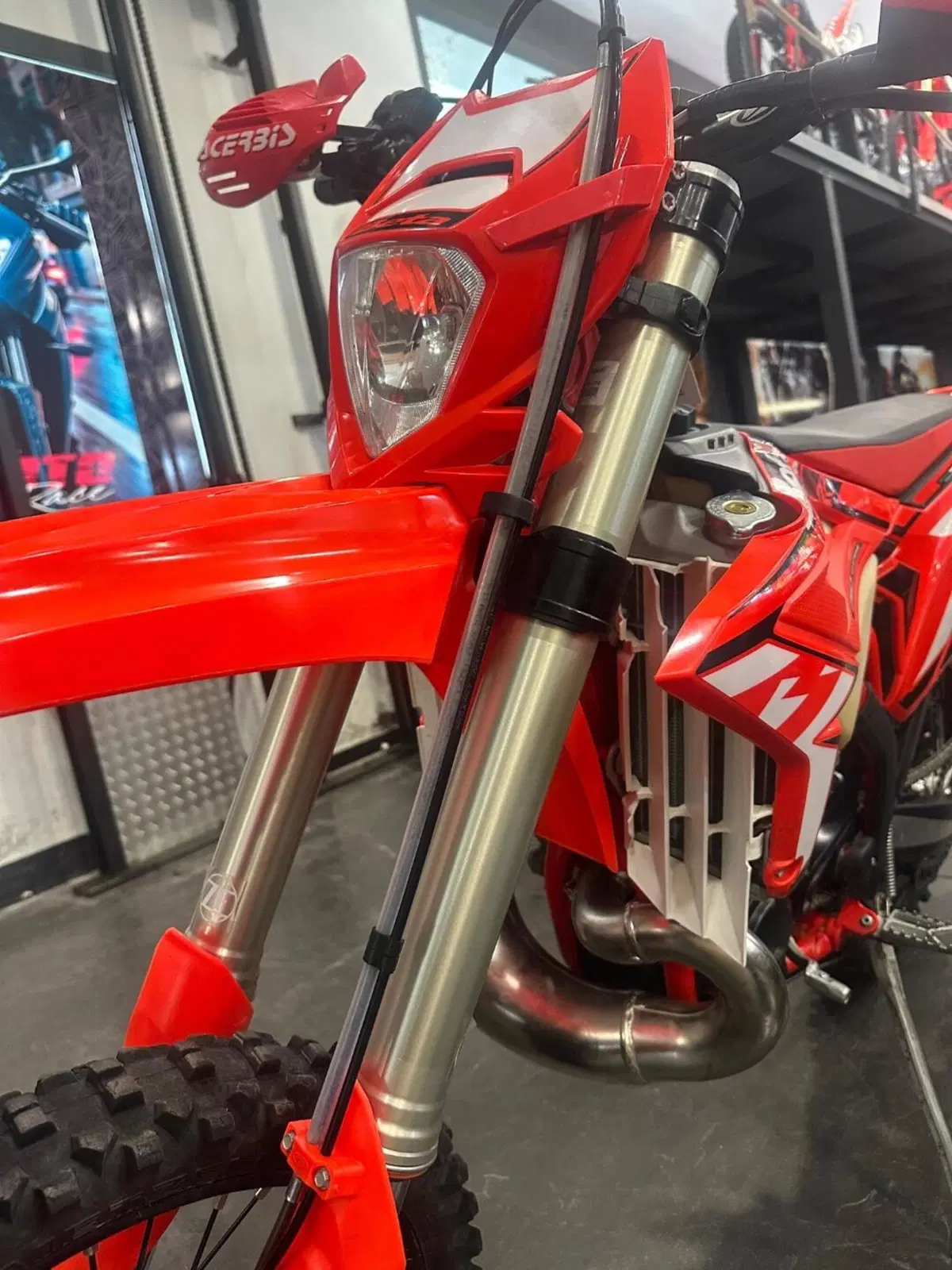 Betamotor RR 250 2T Enduro (2024) (11)