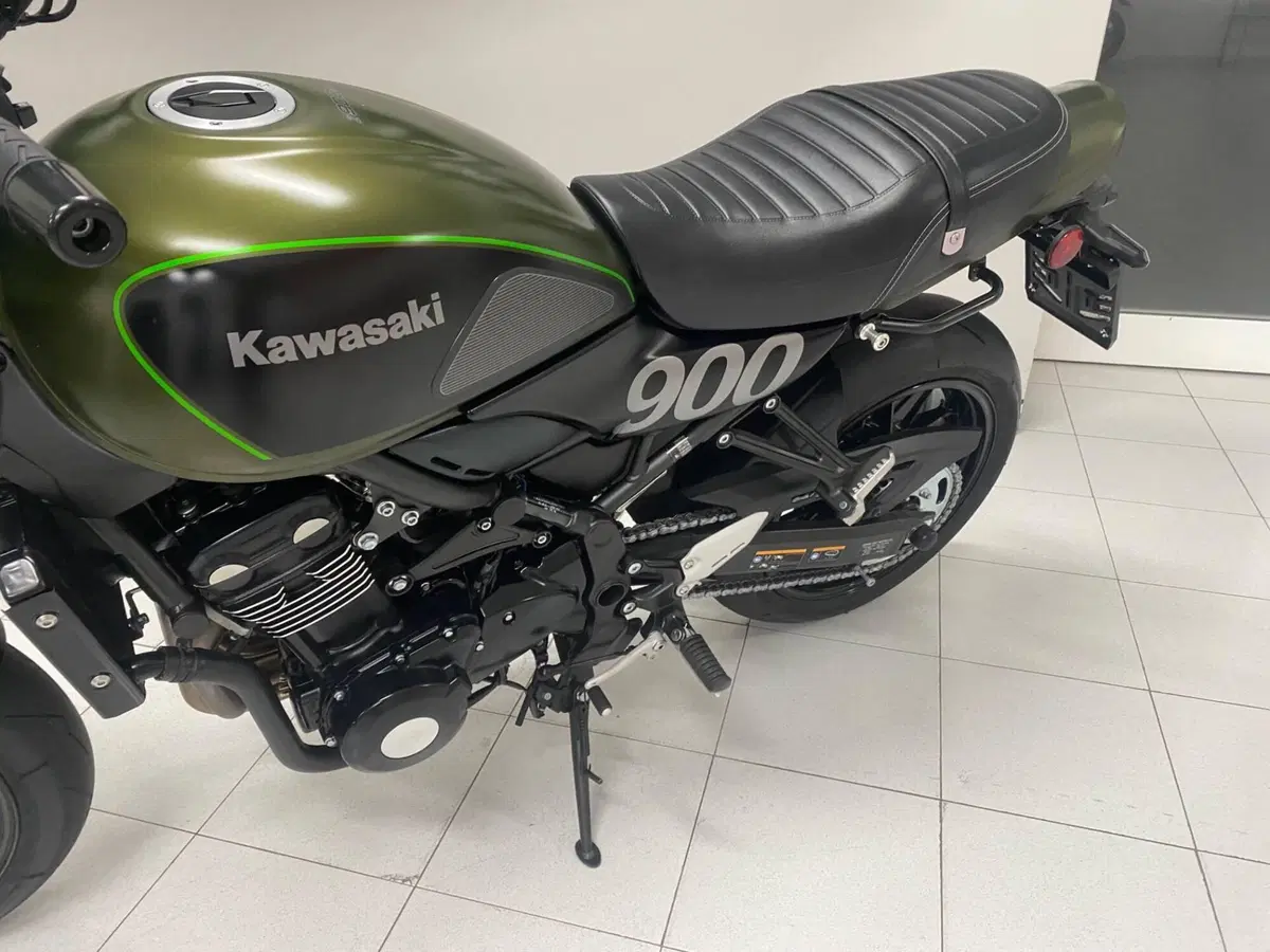 Kawasaki Z 900 RS (2018 - 20) (7)