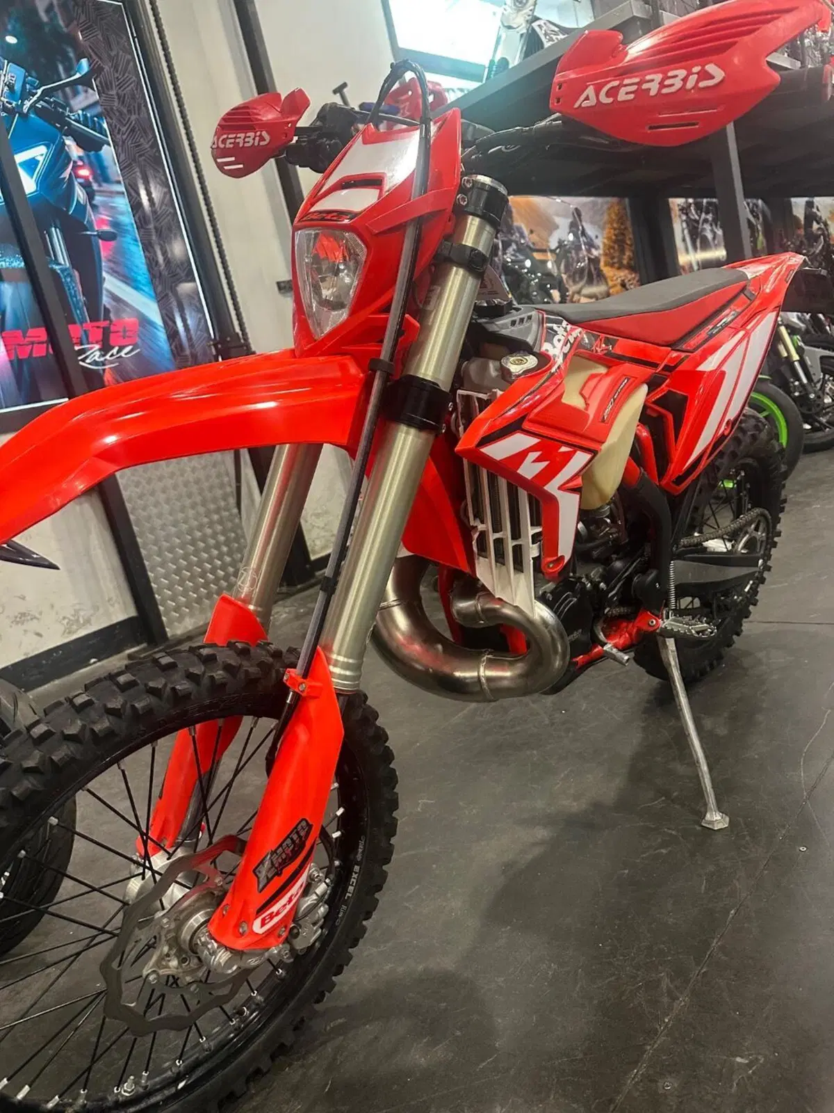 Betamotor RR 250 2T Enduro (2024) (13)