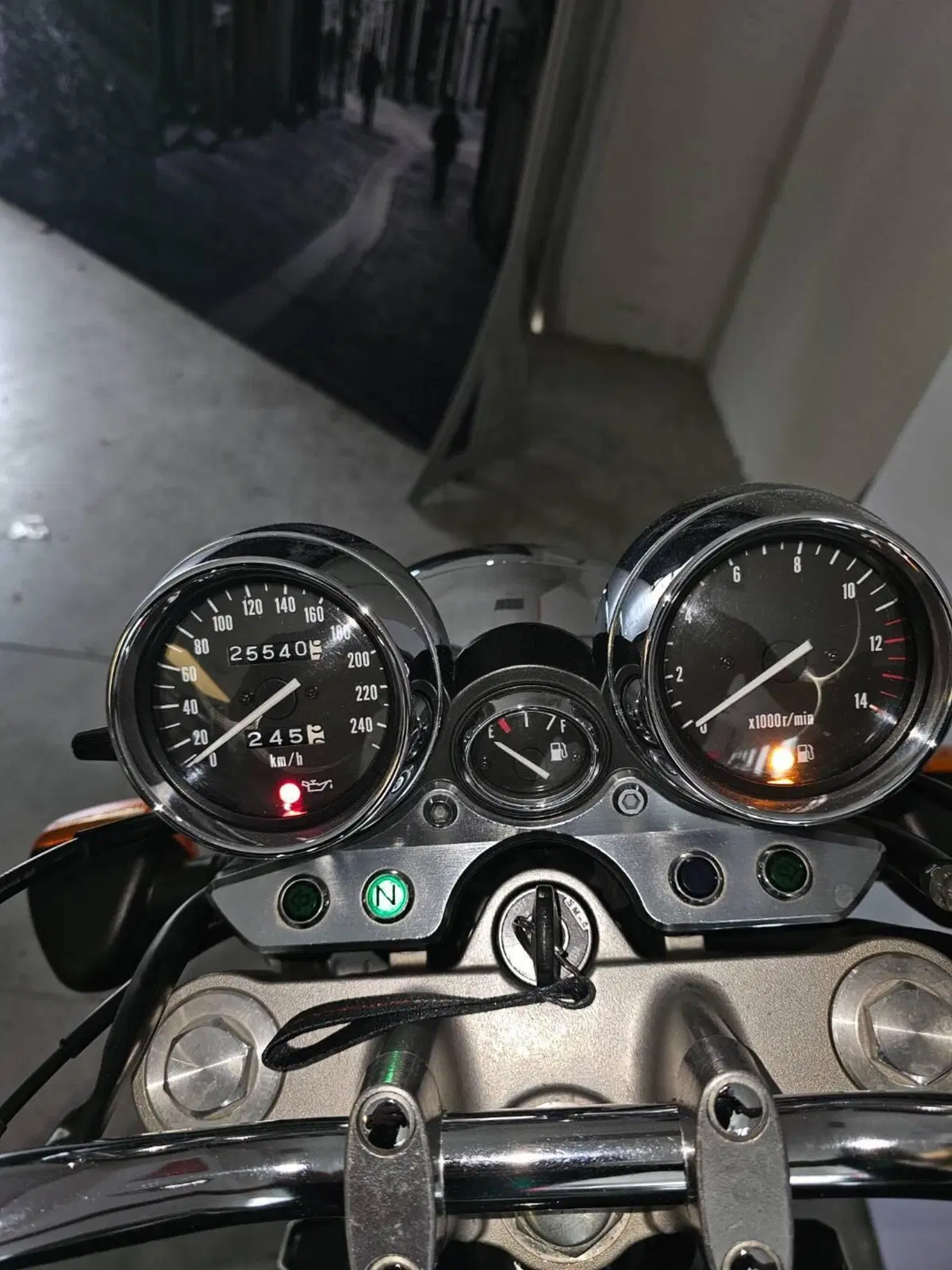 Suzuki GSX 750 F (1999 - 06) (4)