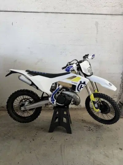 Husqvarna TE 300i (2019) usata