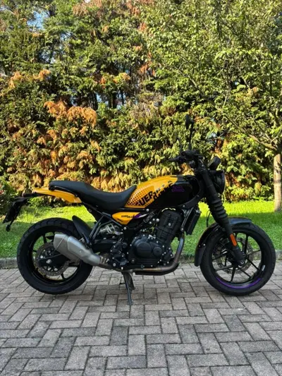 Royal Enfield Guerrilla 450 (2024 - 26) usata
