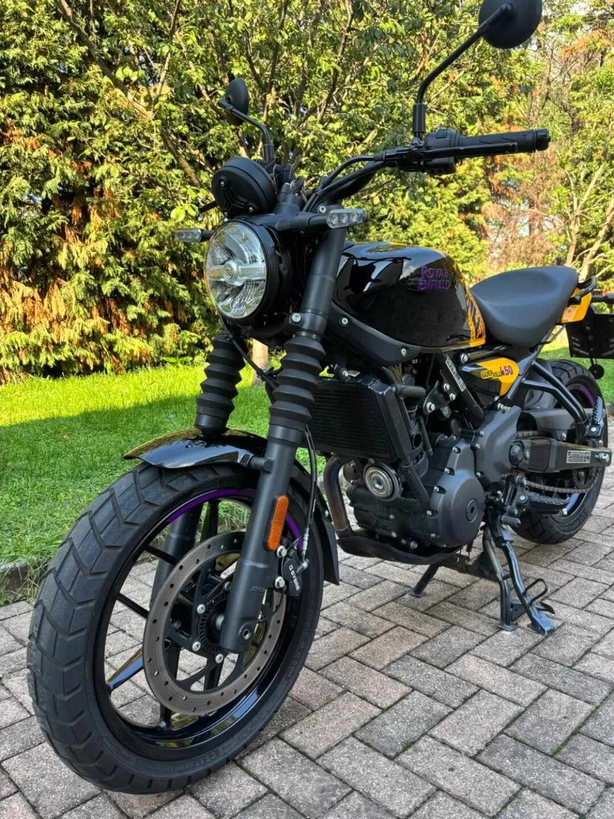 Royal Enfield Guerrilla 450 (2024 - 26) (2)