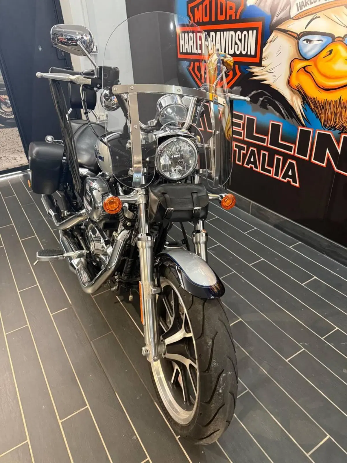 Harley-Davidson 1200T SuperLow (2017 - 20) - XL1200T (6)
