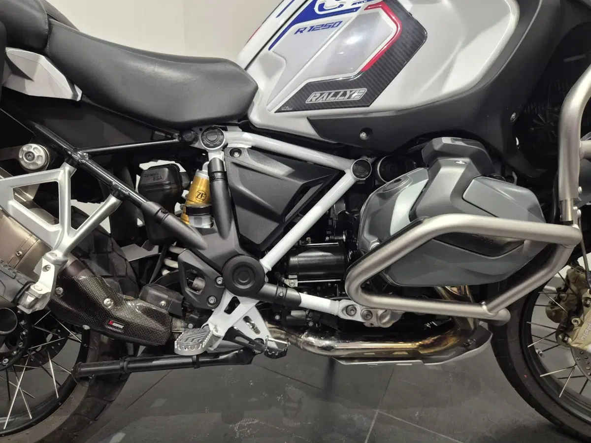Bmw R 1250 GS Adventure (2021 - 24) (12)