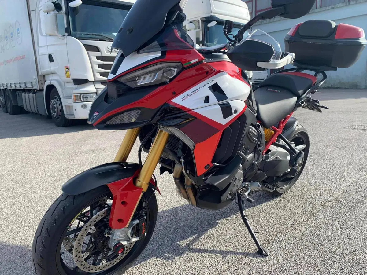 Ducati Multistrada V4 Pikes Peak (2021 - 24)