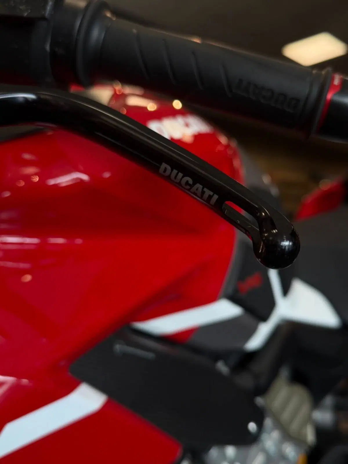 Ducati Streetfighter V4 1100 S (2020) (11)