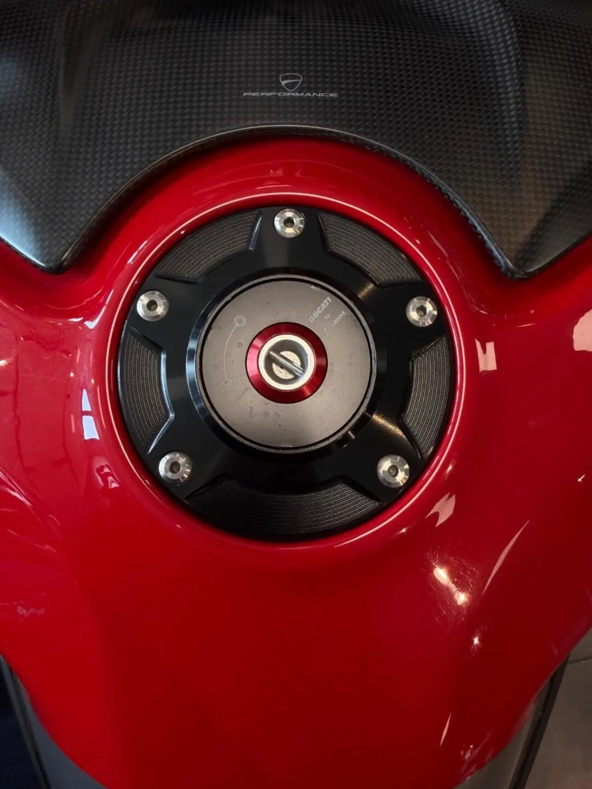 Ducati Streetfighter V4 1100 S (2020) (15)