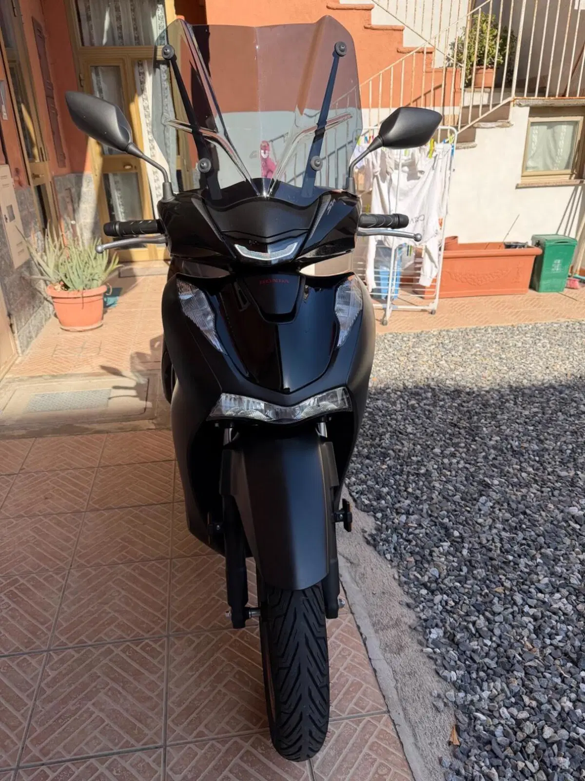 Honda SH 150i Sport (2024 - 25) (11)