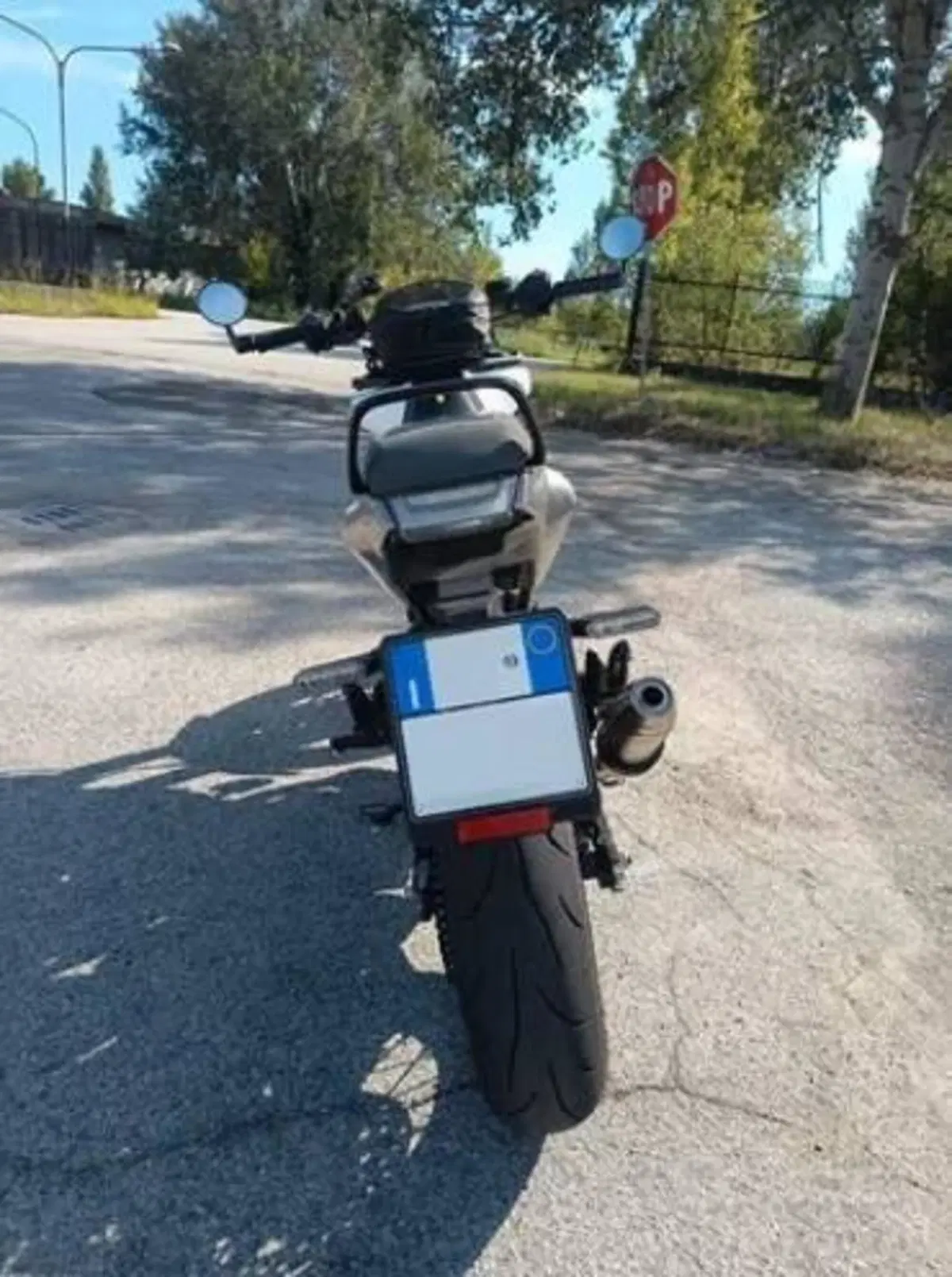 Husqvarna Vitpilen 401 (2021 - 23) (4)