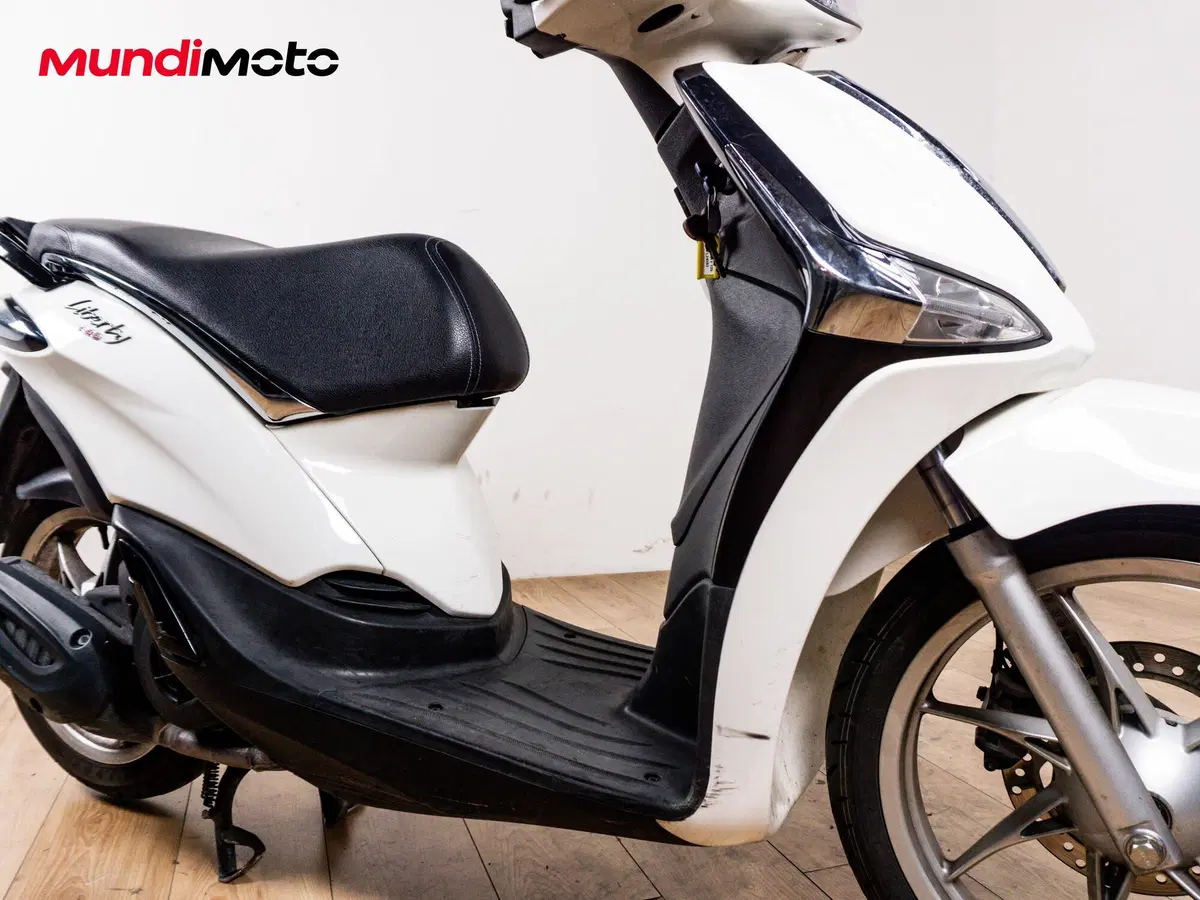 Piaggio Liberty 125 i-get ABS (2016) (5)