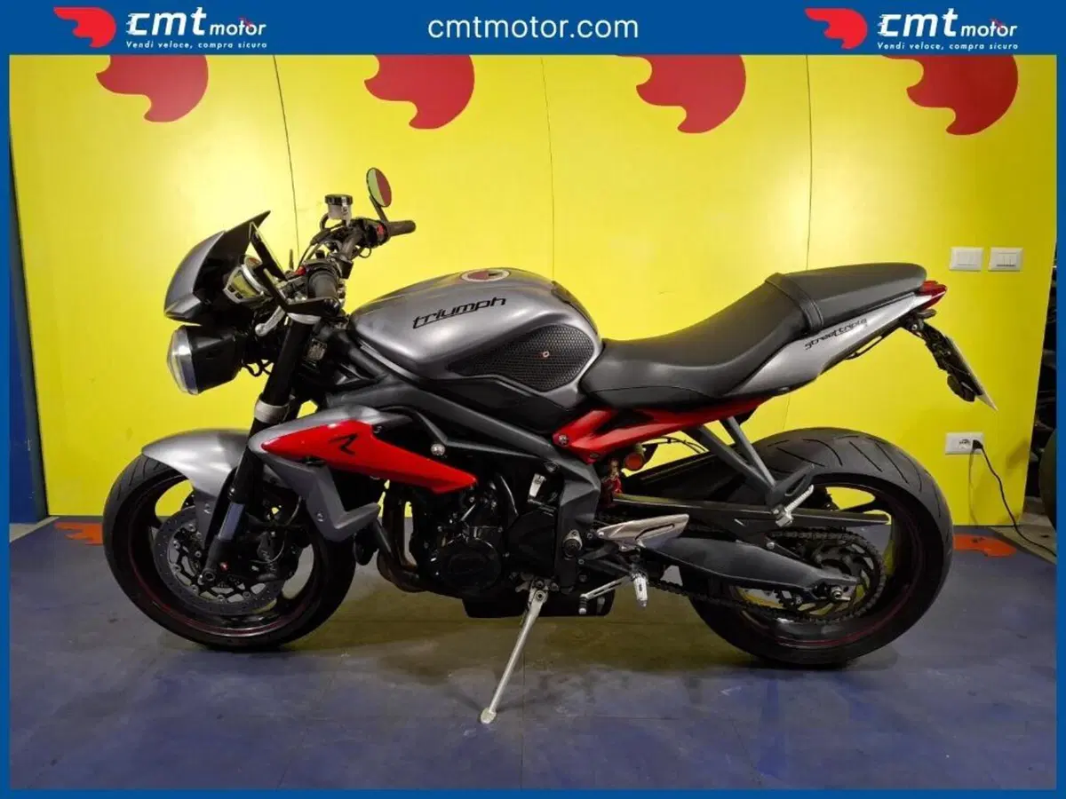 Triumph Street Triple R (2013 - 14) (2)