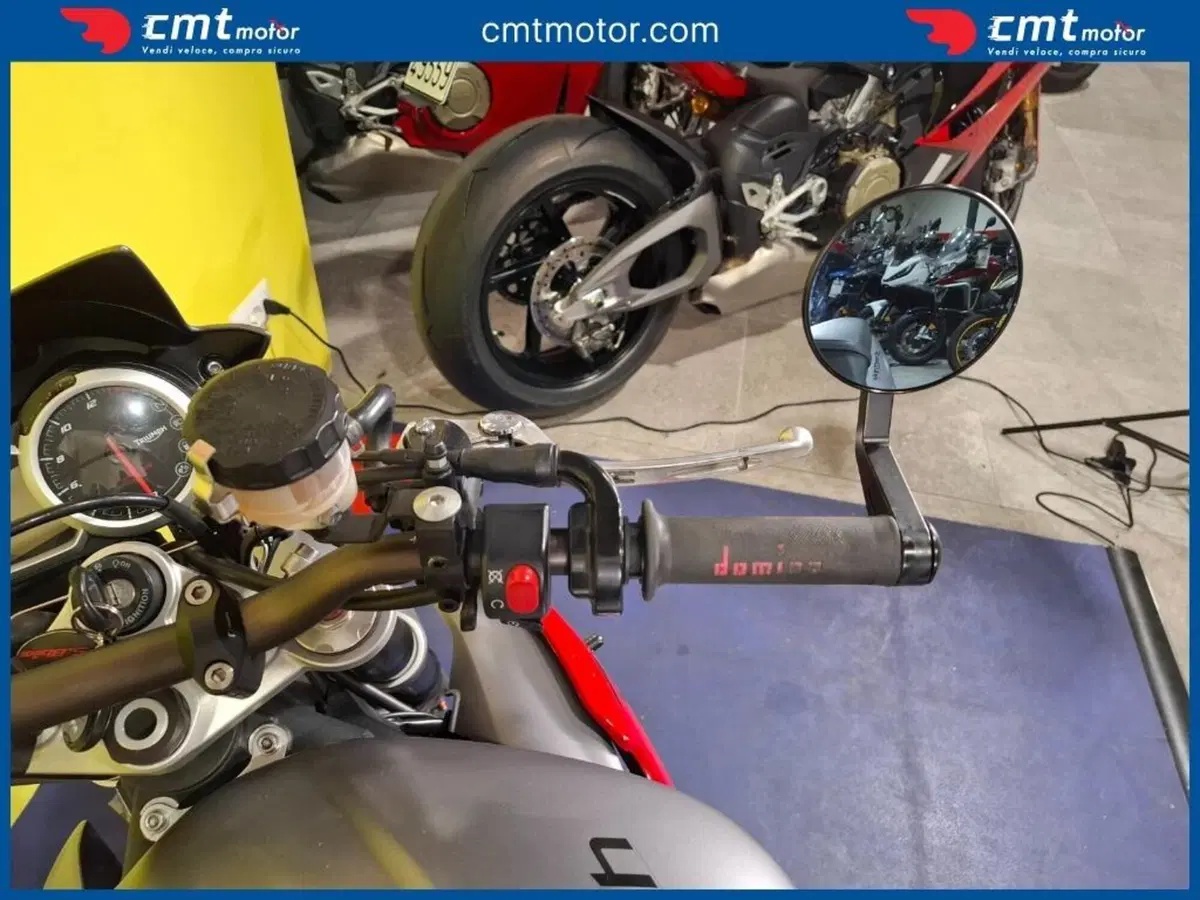 Triumph Street Triple R (2013 - 14) (9)