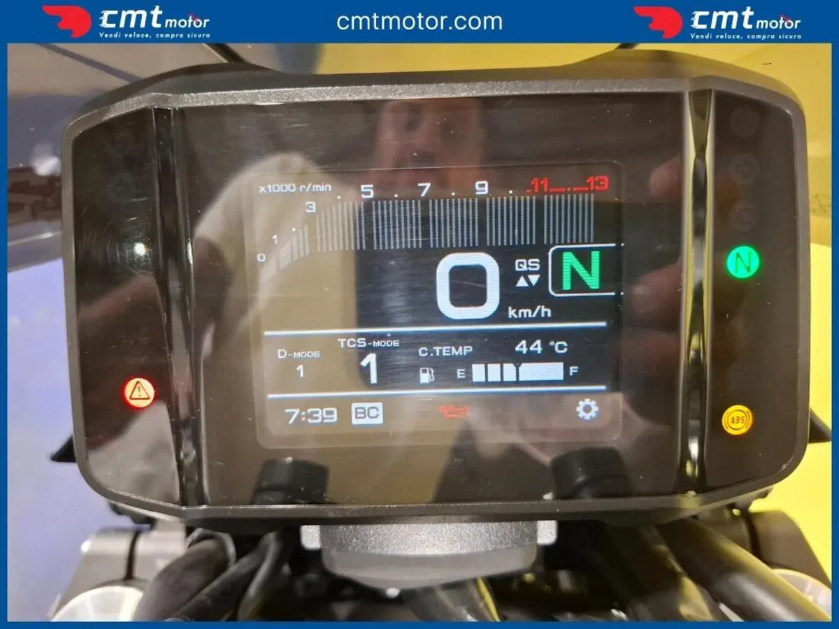 Yamaha MT-09 (2021 - 23) (10)