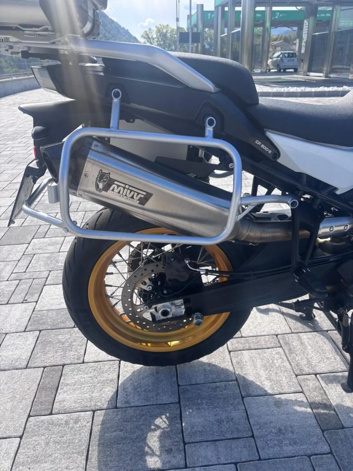CFMOTO 800MT Explore (2023 - 26) (7)