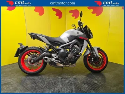 Yamaha MT-09 (2017 - 20) usata