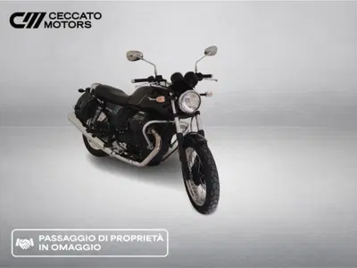 Moto Guzzi V7 III Special (2017 - 20) usata