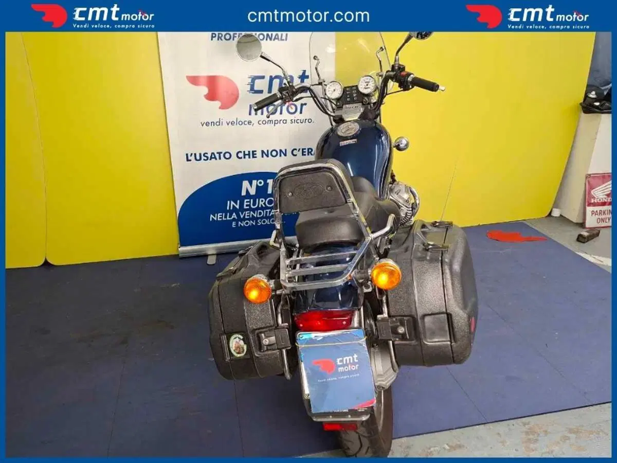 Moto Guzzi Nevada 750 Club (1998 - 01) (4)