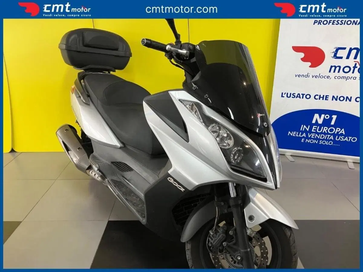 Kymco Downtown 300i (2009 - 17) (2)