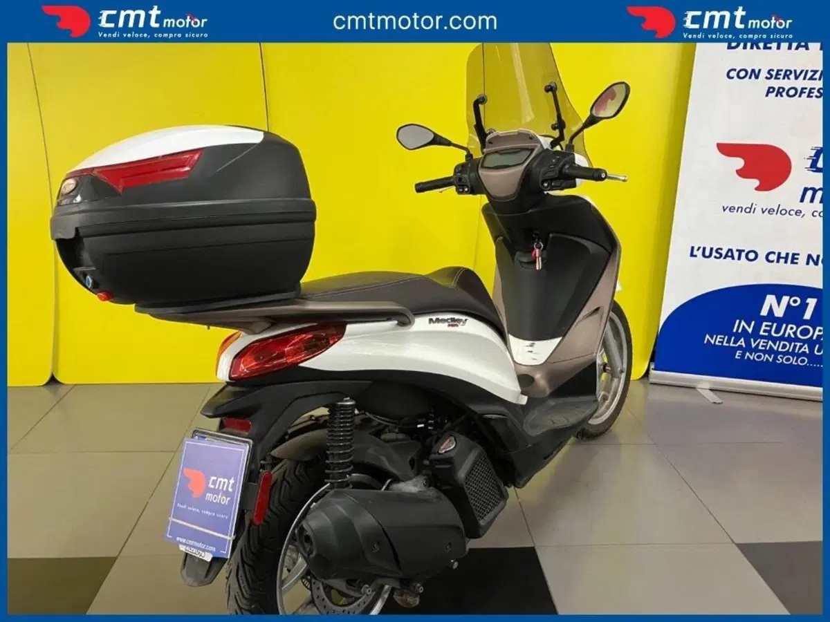 Piaggio Medley 125 ABS (2021 - 24) (4)