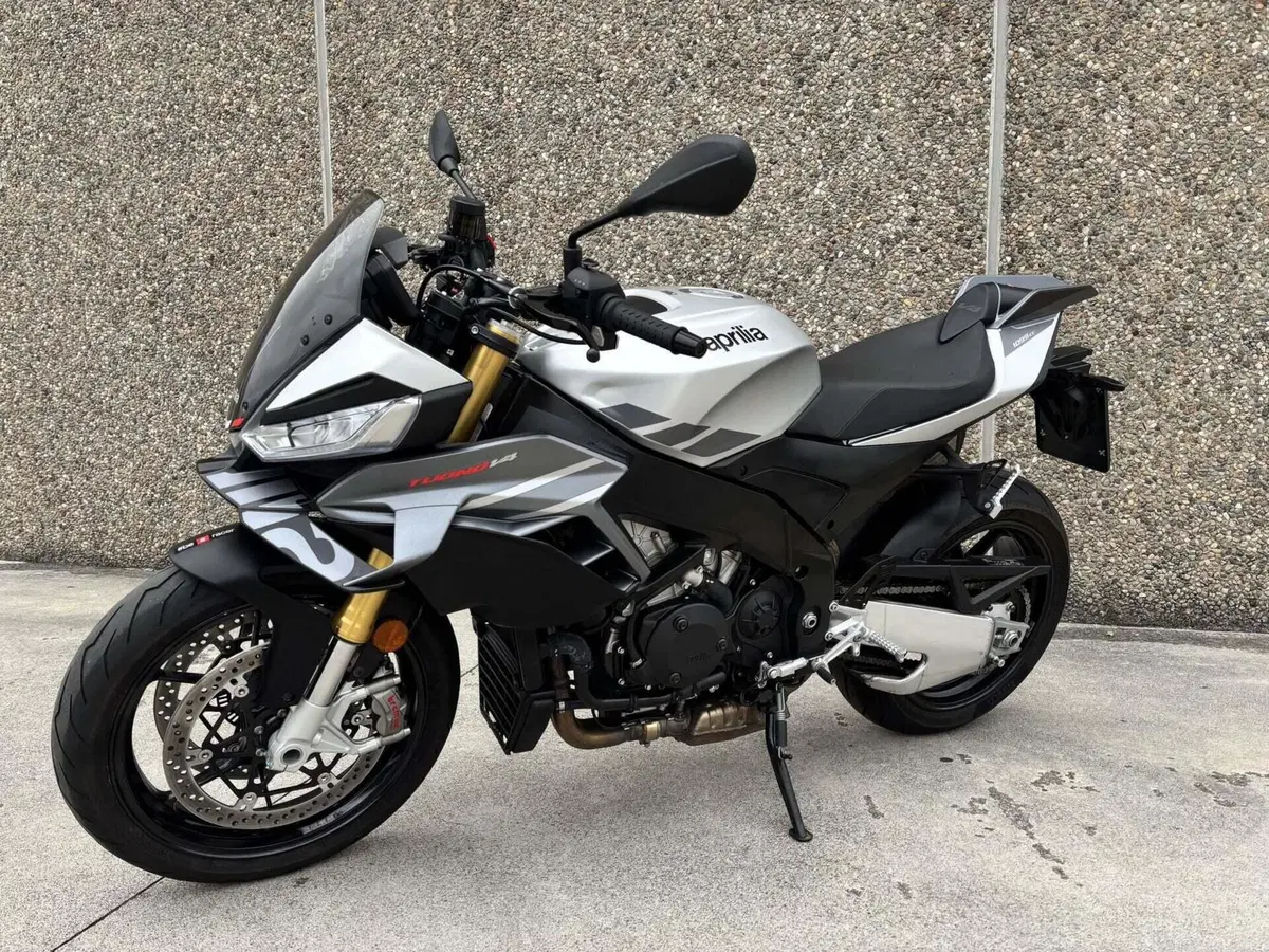 Aprilia Tuono V4 (2025 - 26) (3)