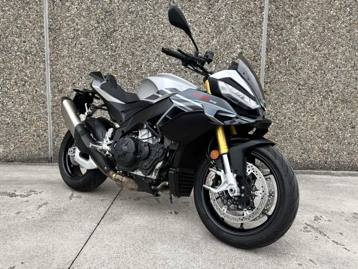 Aprilia Tuono V4 (2025 - 26) (4)