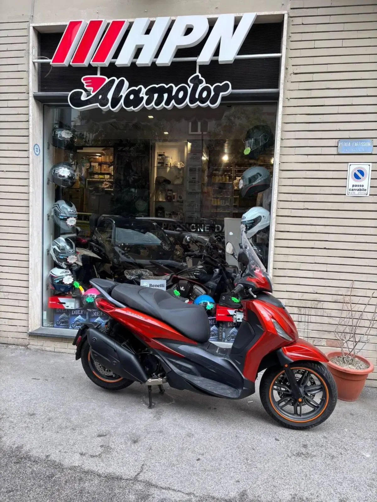 Piaggio Beverly 400 S ABS-ASR (2021 - 24) (2)