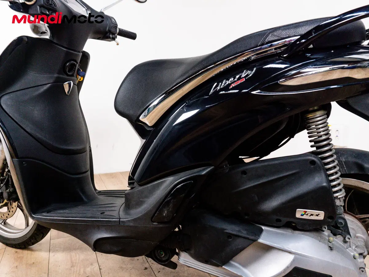 Piaggio Liberty 125 i-get ABS (2016) (10)
