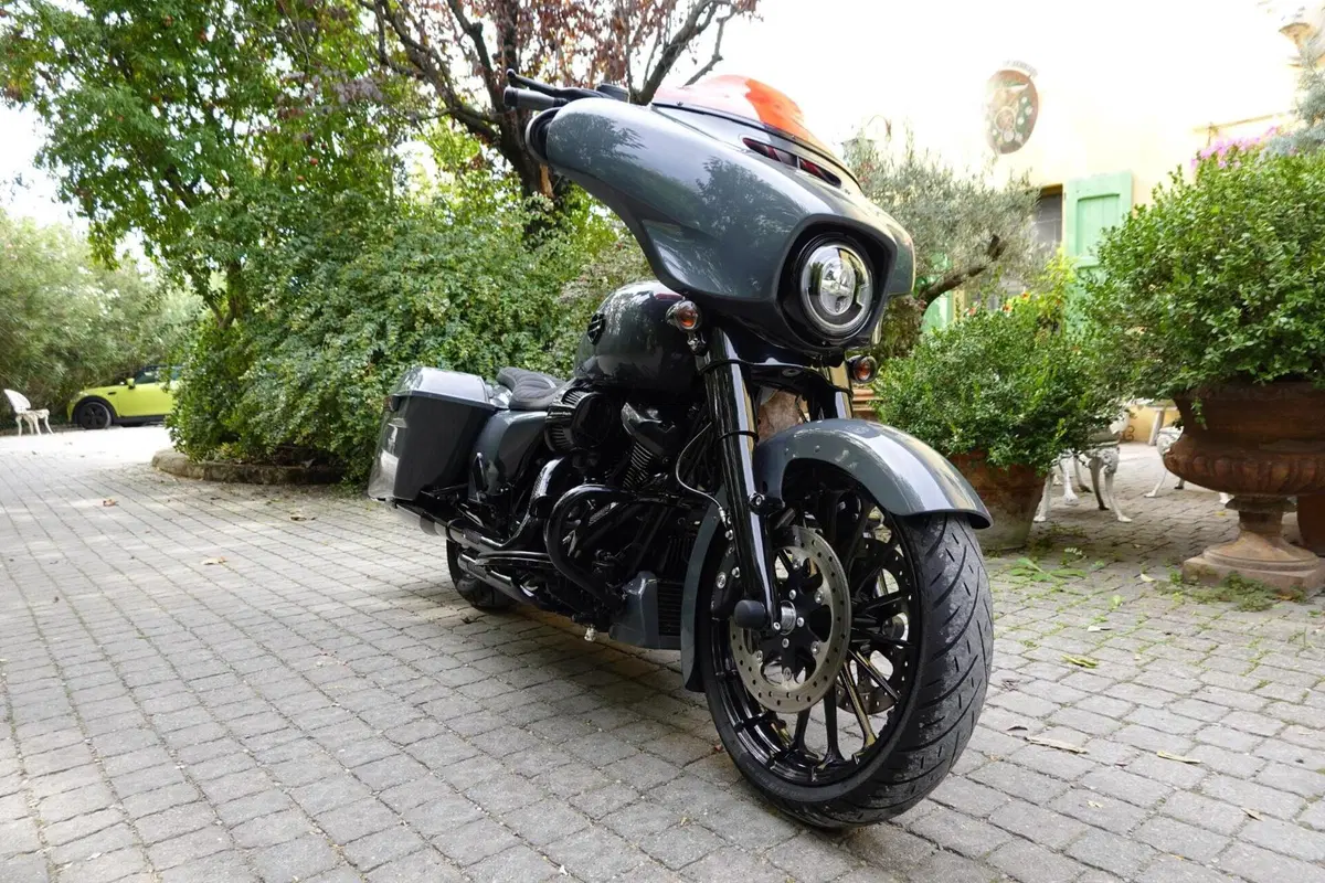 Harley-Davidson 107 Street Glide Special (2017 - 19) - FLHXS