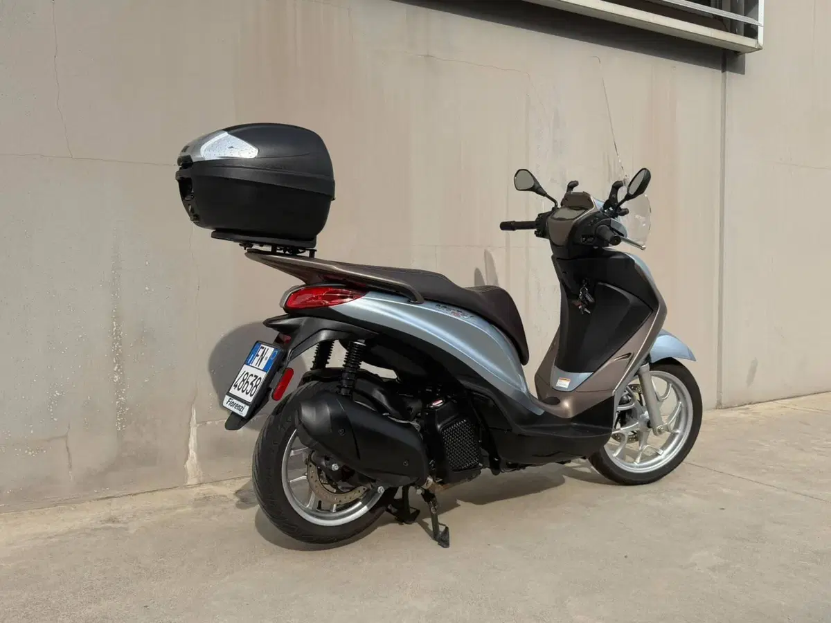 Piaggio Medley 150 S ABS (2021 - 25) (5)