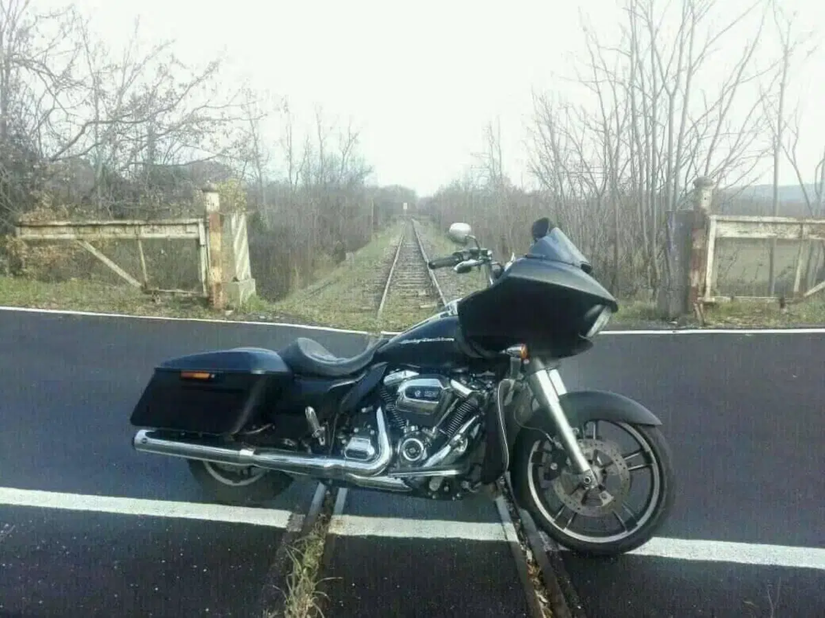 Harley-Davidson 107 Road Glide Special (2017 - 18) - FLTRXS