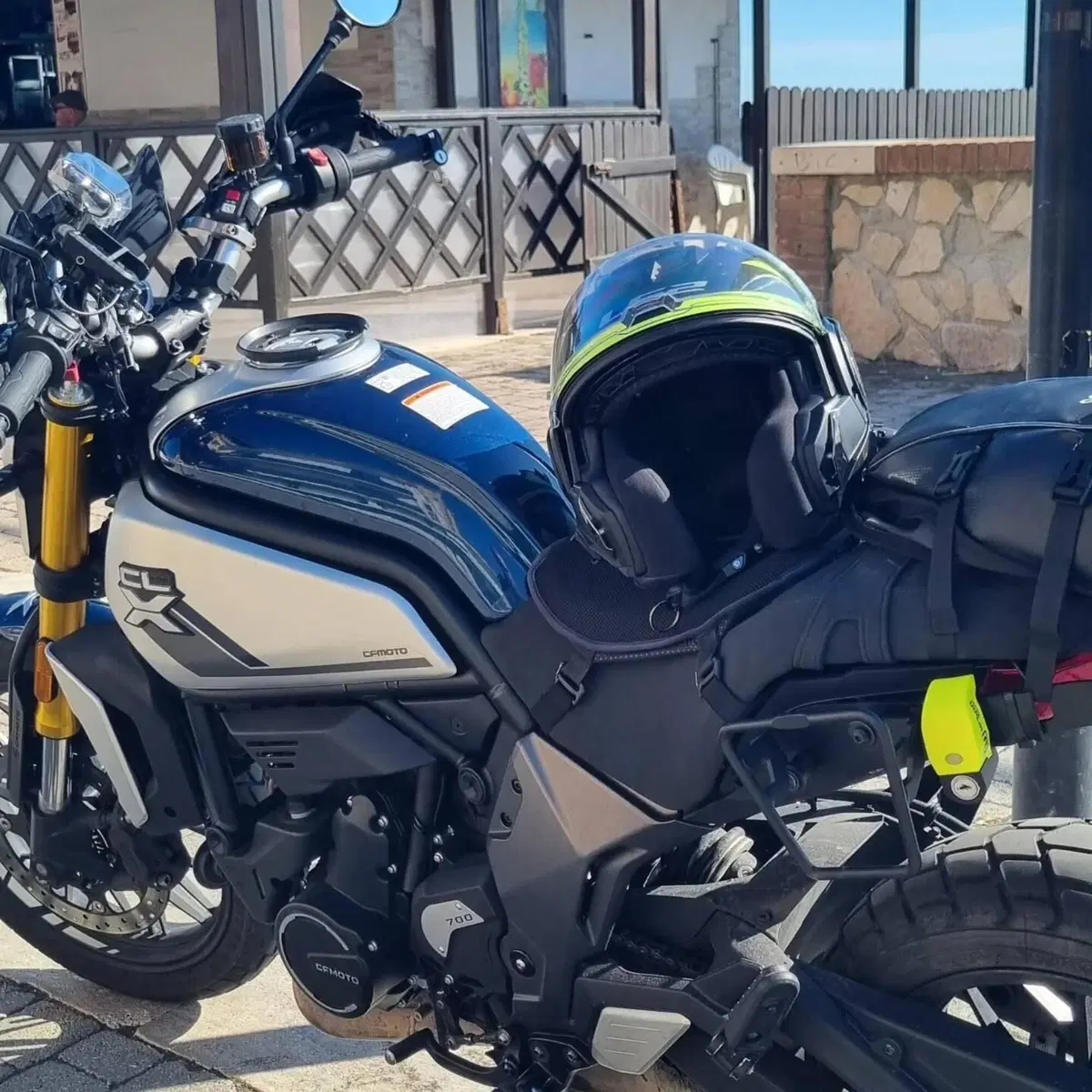CFMOTO 700CL-X Heritage (2021 - 26)