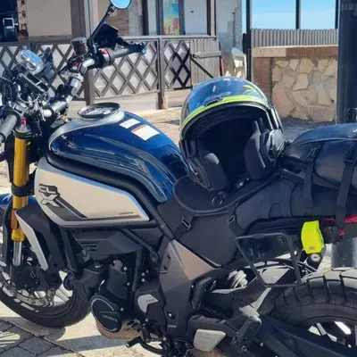 CFMOTO 700CL-X Heritage (2021 - 26) usata