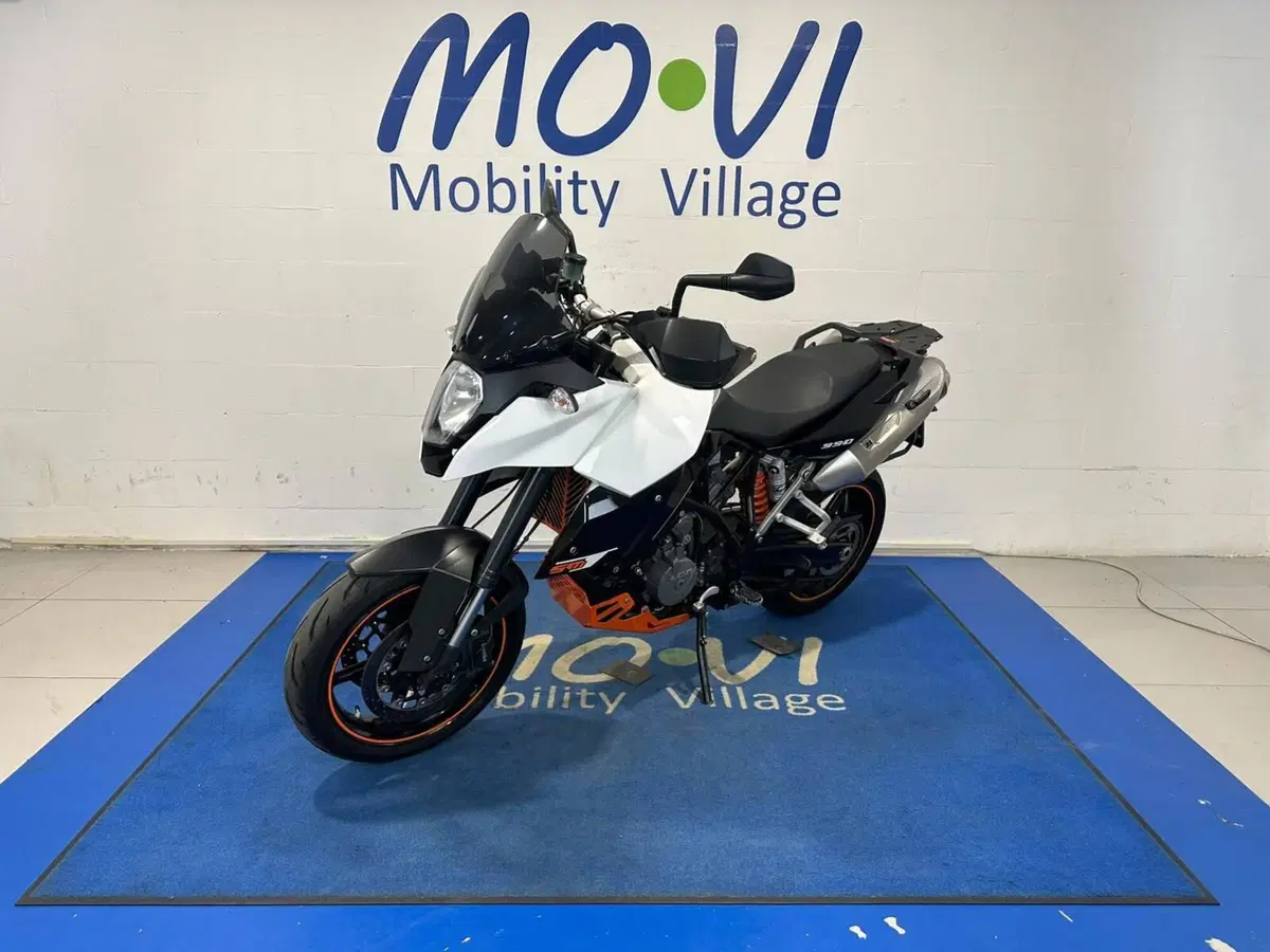 KTM 990 Supermoto R (2009 - 11) (6)