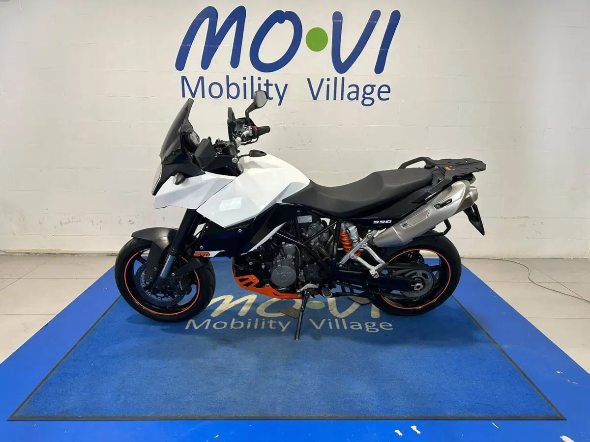 KTM 990 Supermoto R (2009 - 11) (5)