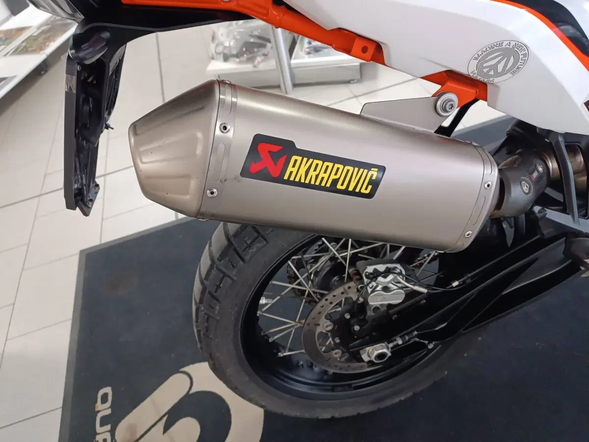 KTM 890 Adventure (2021 - 22) (16)