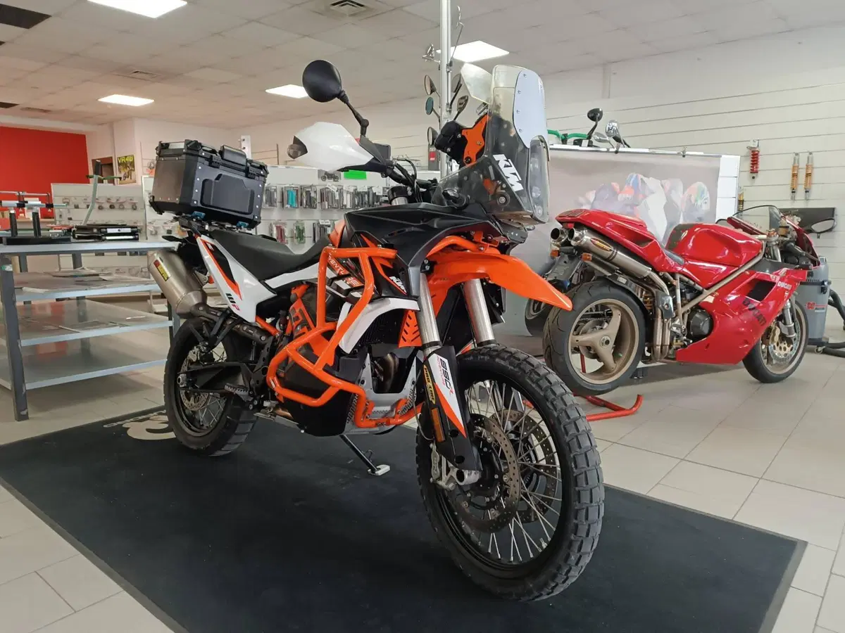 KTM 890 Adventure (2021 - 22) (2)