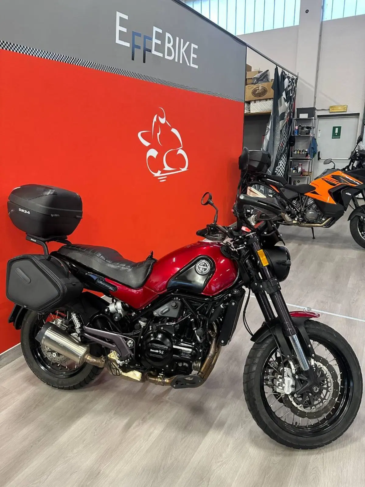 Benelli Leoncino 500 ABS (2017 - 20) (3)