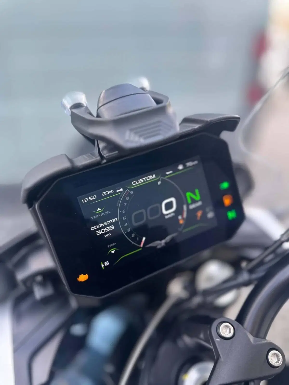 Moto Guzzi V85 TT Travel (2024 - 26) (7)