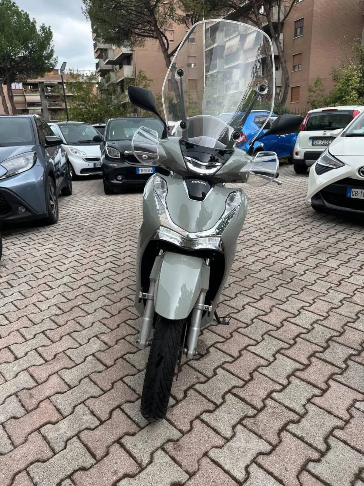 Honda SH 125i (2020 - 23) (2)