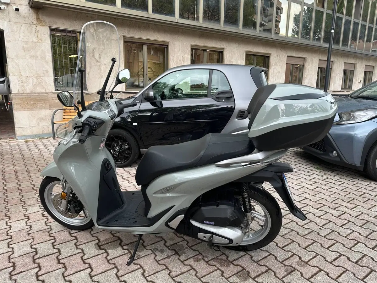 Honda SH 125i (2020 - 23) (4)
