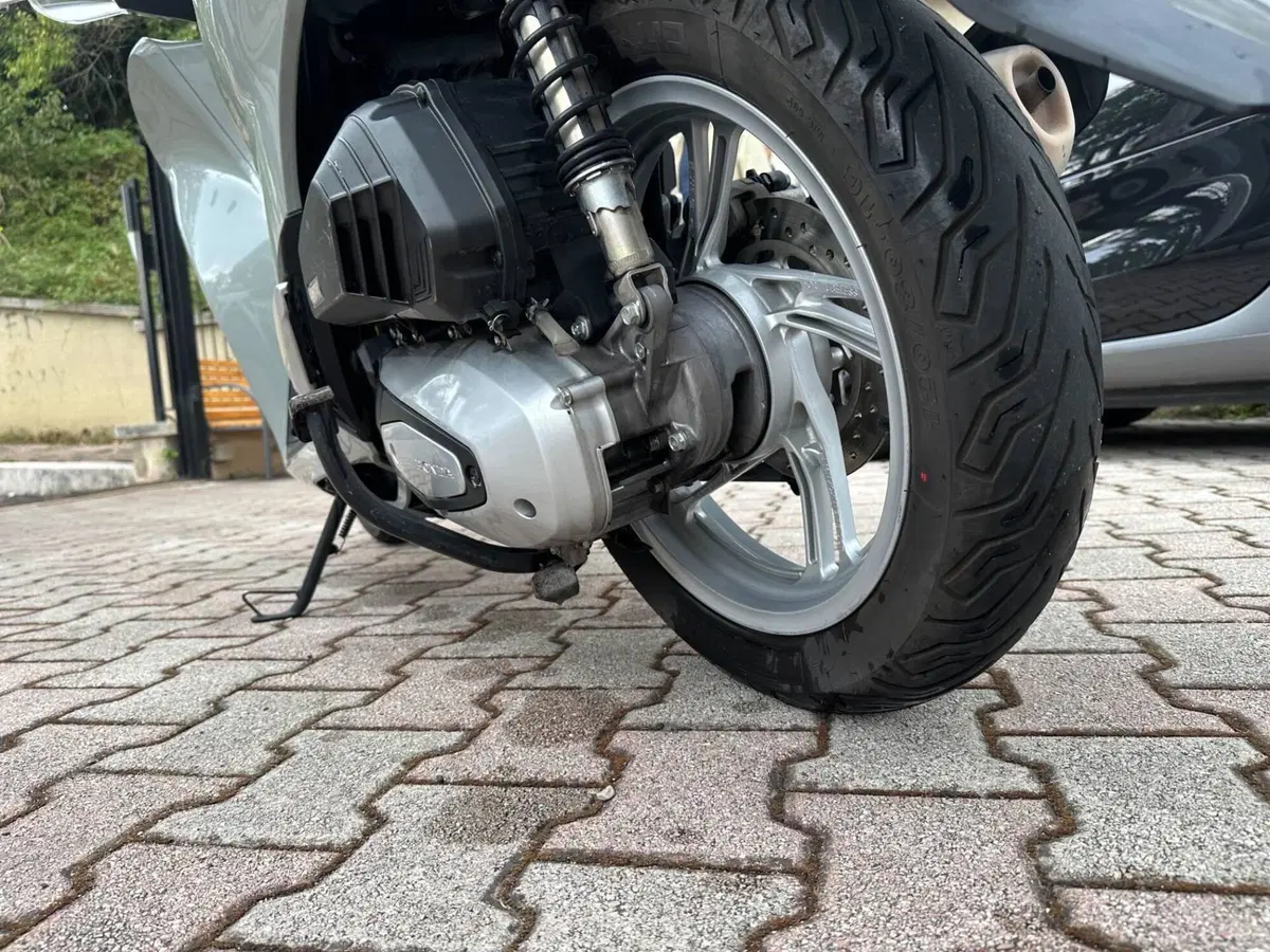 Honda SH 125i (2020 - 23) (9)