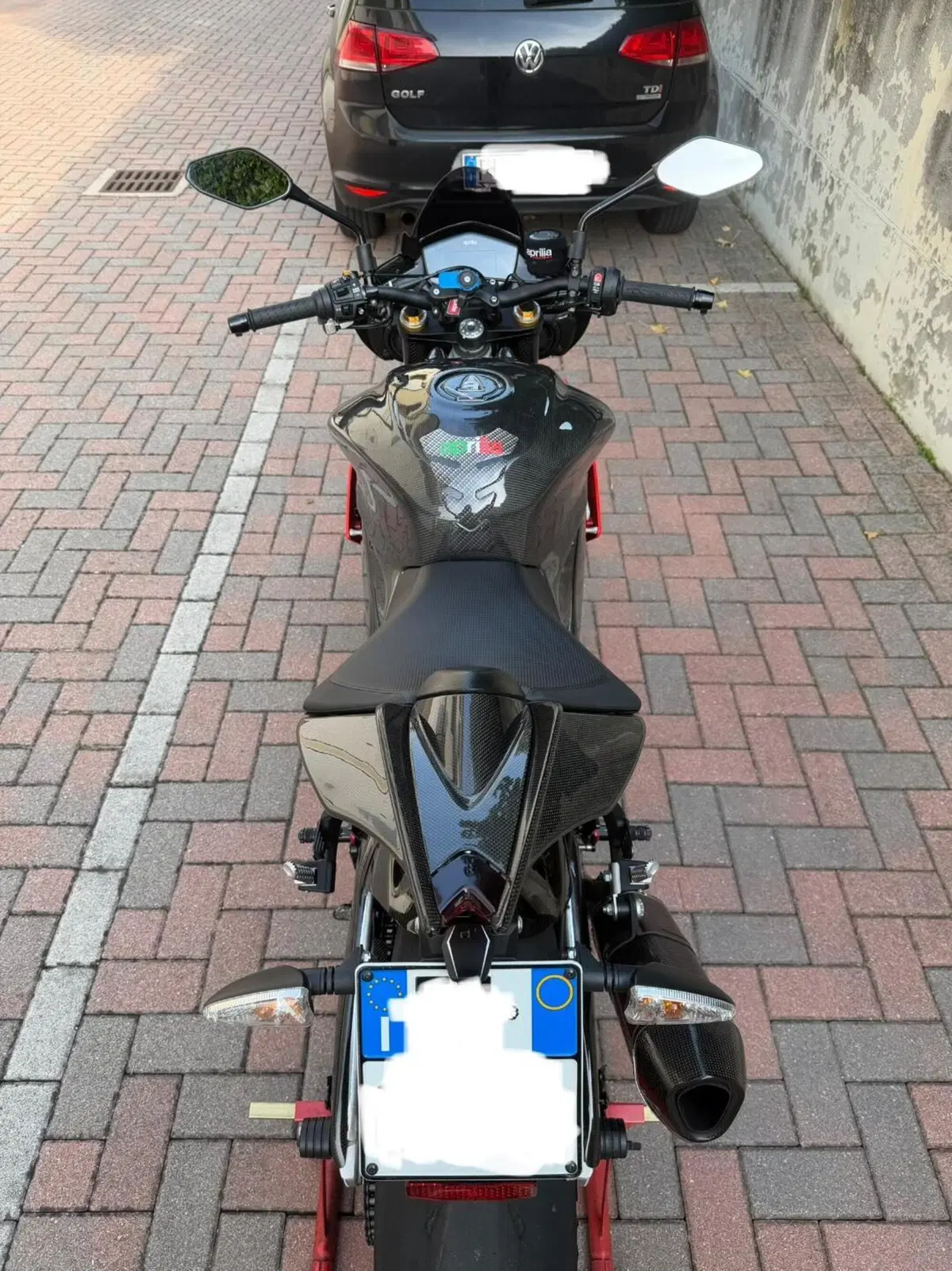 Aprilia Tuono V4 Factory (2019 - 20) (7)